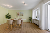 Esszimmer - Hochwertig saniertes REH – ursprünglich für Eigenbedarf modernisiert, jetzt für Sie verfügbar!
